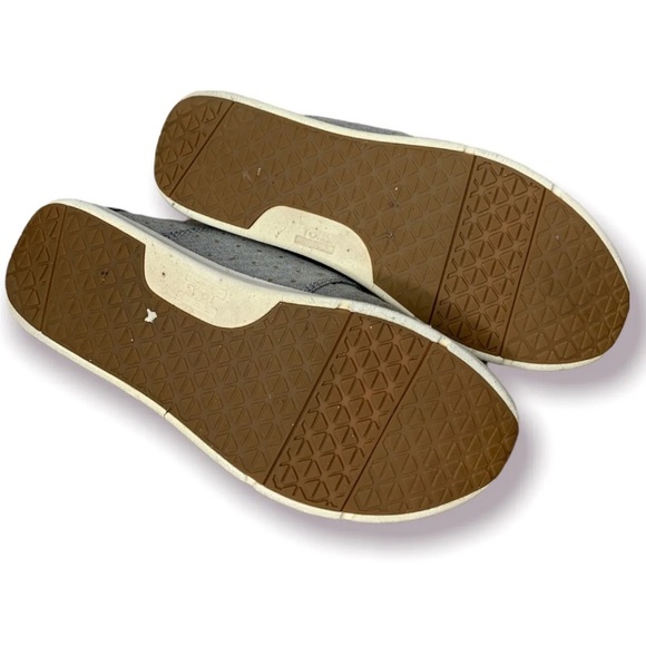 TOMS PASEO CHAMBRAY POLKA DOT SIZE 8 - Picture 4 of 7
